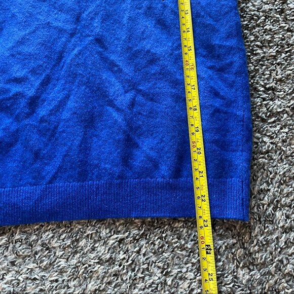 100% Cashmere Nordstrom Blouse Womens Large Chic Blue V-Neck Preppy Winter Top - Picture 6 of 8